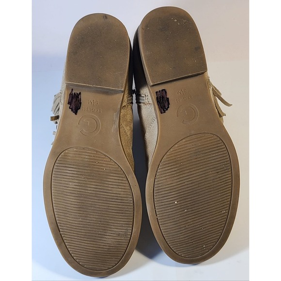 G By Guess Women's Beige Ankle Bootie Boots  Zipper With Tassels Size 6 M - Picture 9 of 9